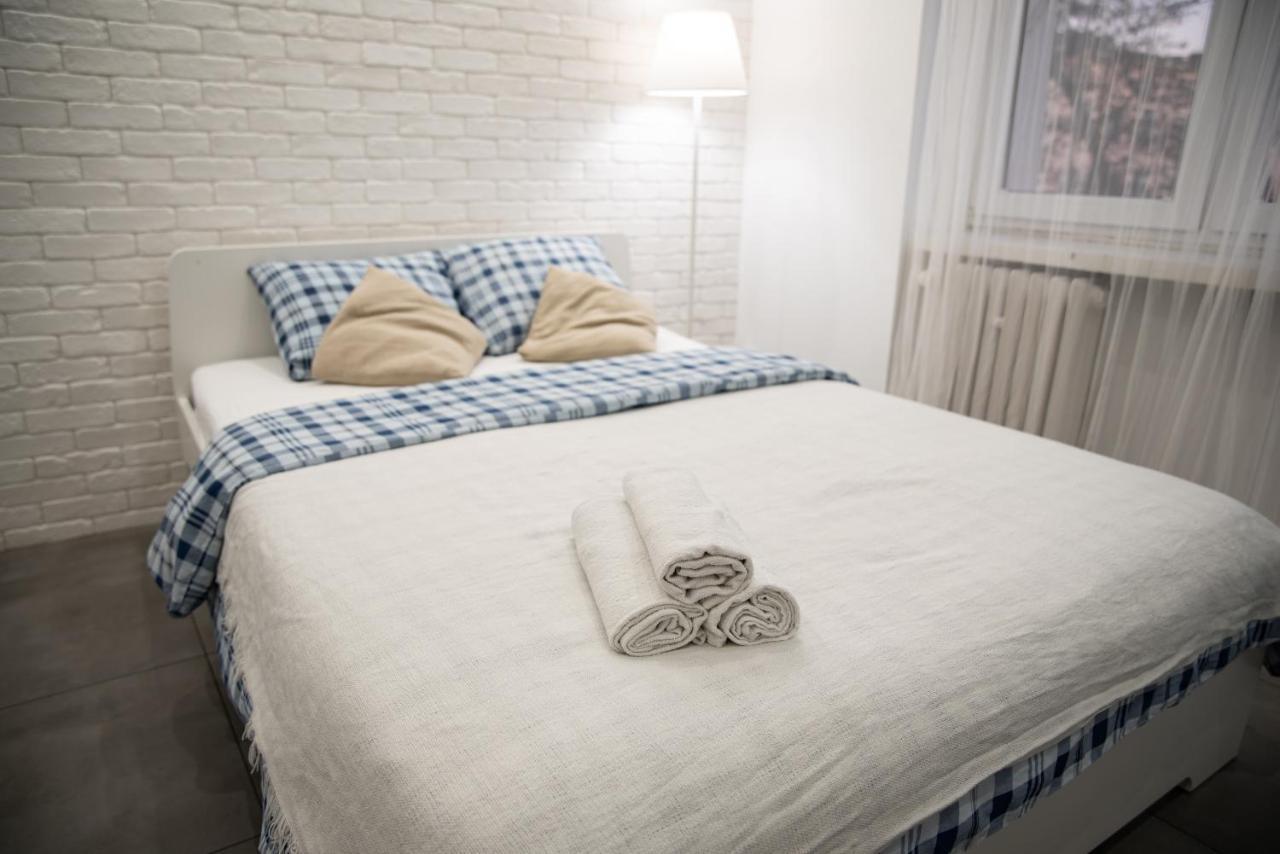 Apartament Estakada 2 Częstochowa Esterno foto