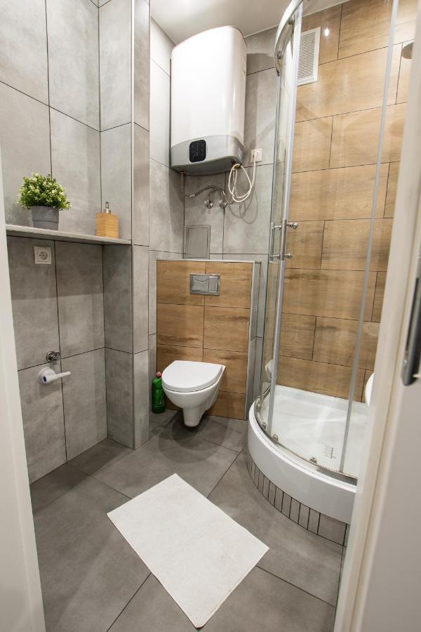 Apartament Estakada 2 Częstochowa Esterno foto